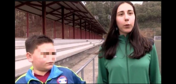 insulti sessisti baby portiere difende giovane arbitro donna2